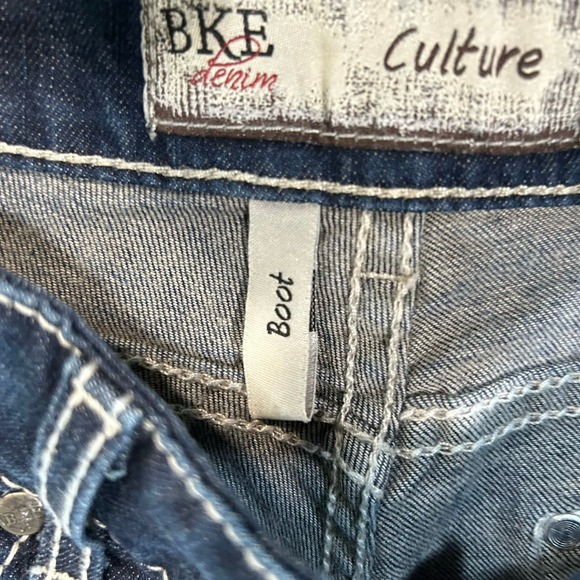 BKE Denim Womens Jeans 29R Dark Wash Faded Bootcut Preppy Casual Denim - Picture 15 of 16